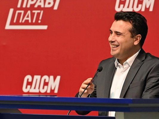Заев го матира Мицкоски