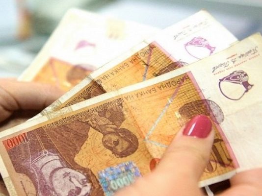 Еве кога започнува исплатата на мајските пензии, со дополнителни 1000 денари финансиска поддршка