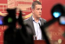 Maнчевски: 17.000 вработени во јавната администрација ќе добијат К-15