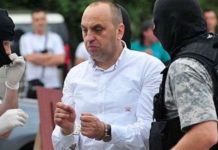 (ВИДЕО) РЕЖИМ НИКОГАШ ПОВЕЌЕ: Како беше организирано апсењето и изживувањето врз Љубе Бошковски