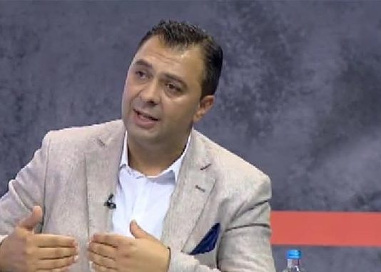 После овој резил, Мицко нека се сокрие во глувчешка дупка…