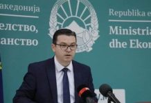 Цветан се јави! Владата да обезбедела пласман на зелката. А, тој зошто зема плата како заменик во таа иста Влада?!