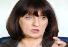 Кој се грижи за Министерот Филипче?