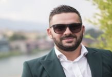 Смилков: Мицкоски мисли дека премиер е функција само да се сликаш или во стилот на неговиот ментор грујо, да договара 5% провизии од жутите