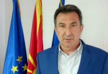 Јоци: Кој го довлечка Мицкоски во забранета кафеана за да стане топ тема на неодговорност?