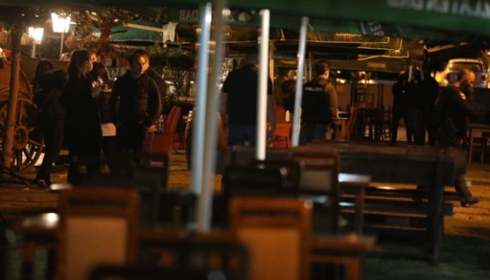 Inspektori-vo-kafana