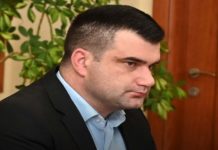 ВМРО-ДПМНЕ на страна на короната и против јавното здравје