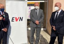 „ЕВН Македонија“ додели таблет-компјутери за новата „20-20-20“ генерација ученици во Гостивар