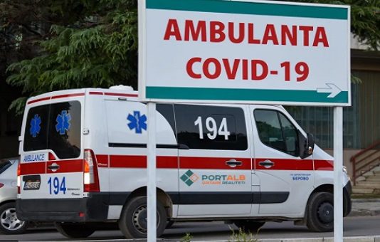 Бројот на КОВИД-заразените се намалува, да се почитуваат мерките и совесно да се прославува
