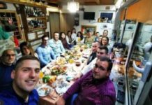 (ФОТО) Полицајци од Струмица вработени во времето на ВМРО-ДПМНЕ споделуваат фотографии од групни собири