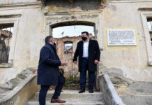 Заев: Обезбедивме 30 милиони денари за Центарот за грижа и промоција на македонскиот јазик во Љубојно