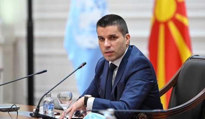 Nikolovski1