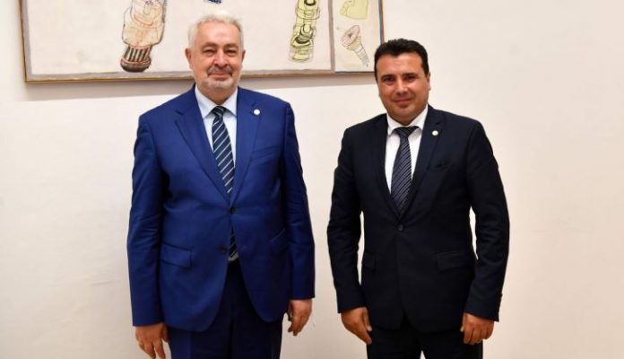 Zaev1