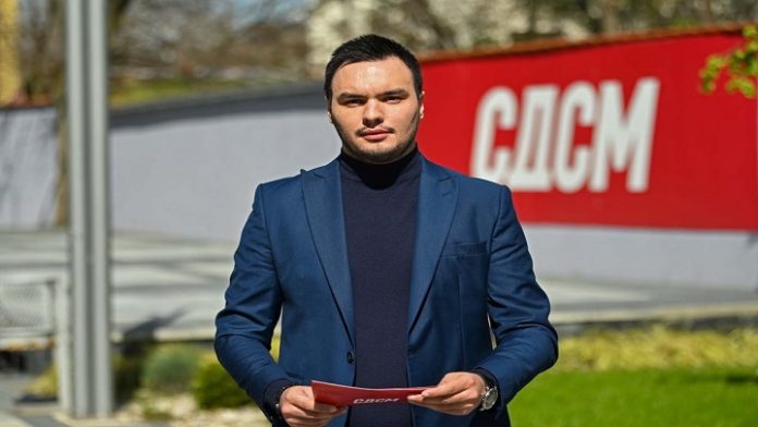 васев