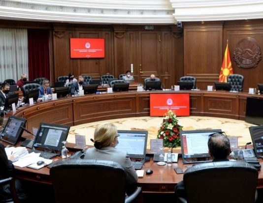 Истражување: Владата на Северна Македонија на прво, а Собранието на трето место во регионот според отвореност