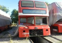 (ФОТО) Кинеските автобуси скапуваат а тие ветуваат бесплатен превоз?!