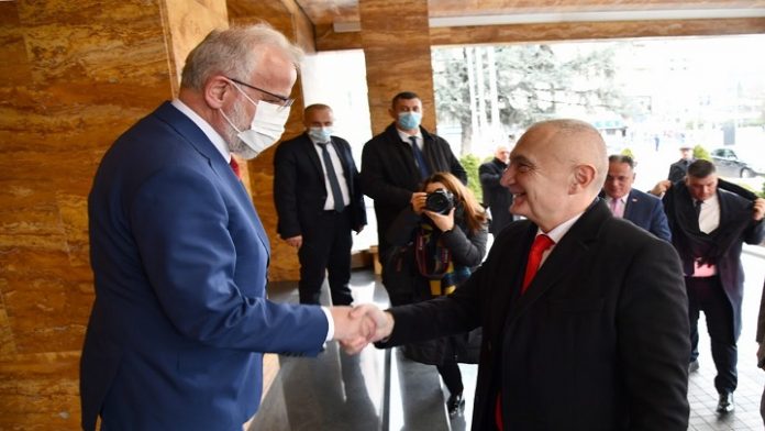 dzaferi meta