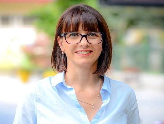 Ида Протуѓер го сподели искуството со своето дете: Болка кога детето отстапува од просекот и е „казнето“ поради тоа