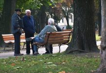 Од денеска исплата на мартовските пензии зголемени за 1.000 денари