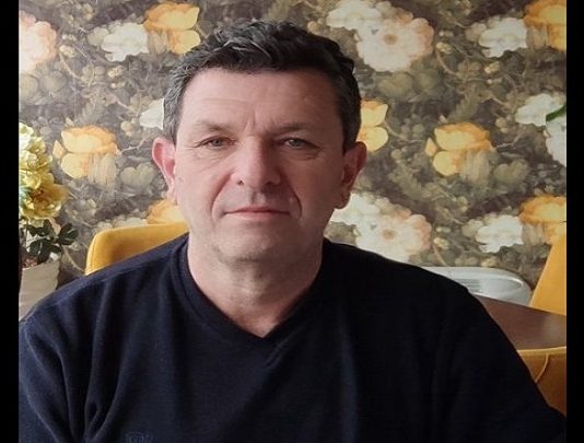 Непочитуван Мицкоски, твоите, вашите деца, нема да јадат корења!