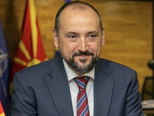 Битиќи: Минималната плата од март 19.600 денари