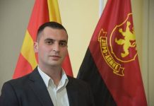 Полицијата го стопирала пратеникот Јаулески, а тој одбивал да дува во видно алкохолизирана состојба?!