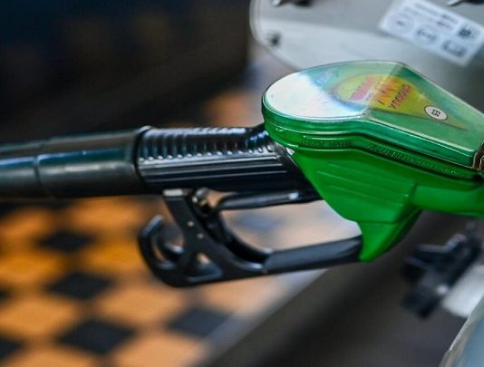 Дизелот поевтинува за 6,5 денари, бензините поскапуваат