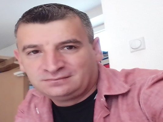 “Се, ама баш СЕ сведовте на лични интереси, додека некој здравјето го изгуби заради вас” – Порака до разно-разните критичари од Кр.Паланка