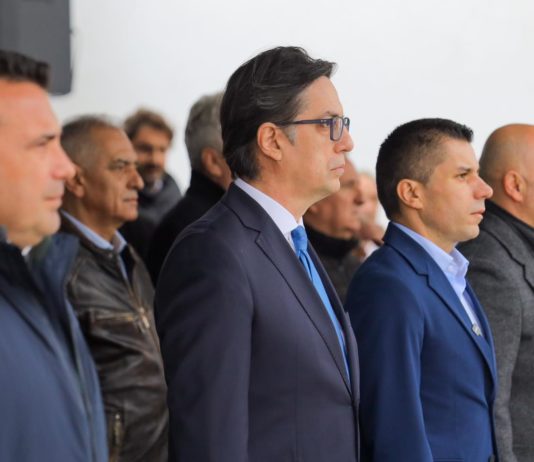 ЗАВРШУВАЊЕТО НА ИЗГРАДБАТА НА НАЈГОЛЕМИОТ ПРОЕКТ ВО ЗЕМЈОДЕЛСТВОТО ВО ПОСЛЕДНИТЕ 20 ГОДИНИ Проследен од Пендаровски, Ковачевски, Заев, Николовски, Спасовски…