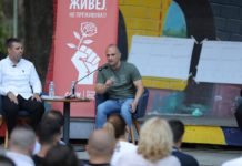 Филипче: Младите живеат во држава каде што партиската книшка вреди повеќе од факултетска диплома