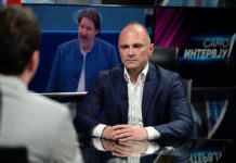 Филипче: Владата сака да биде најдобриот ученик, а за сега има само единици по сите предмети
