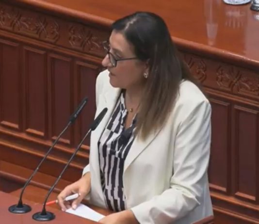 Тренчевска ја праша власта: Ќе прифатите ли зголемување на минималната плата на 500 евра