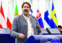 Вајц со остра критика: Во последната година не видовме напредок ниту реформи кај Македонија